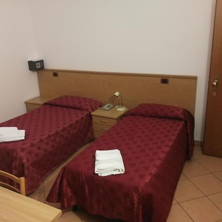 Albergo Della Stazione Cairo Montenotte Quarto foto